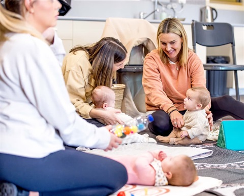 Mothers and their babies at the Babies in Hume program