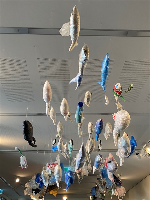 School of plastic fish exhibition 6