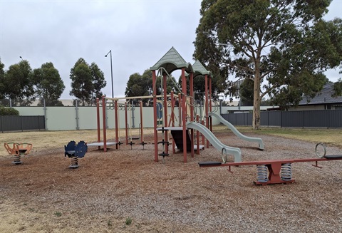 Lackenheath Drive Reserve.jpg